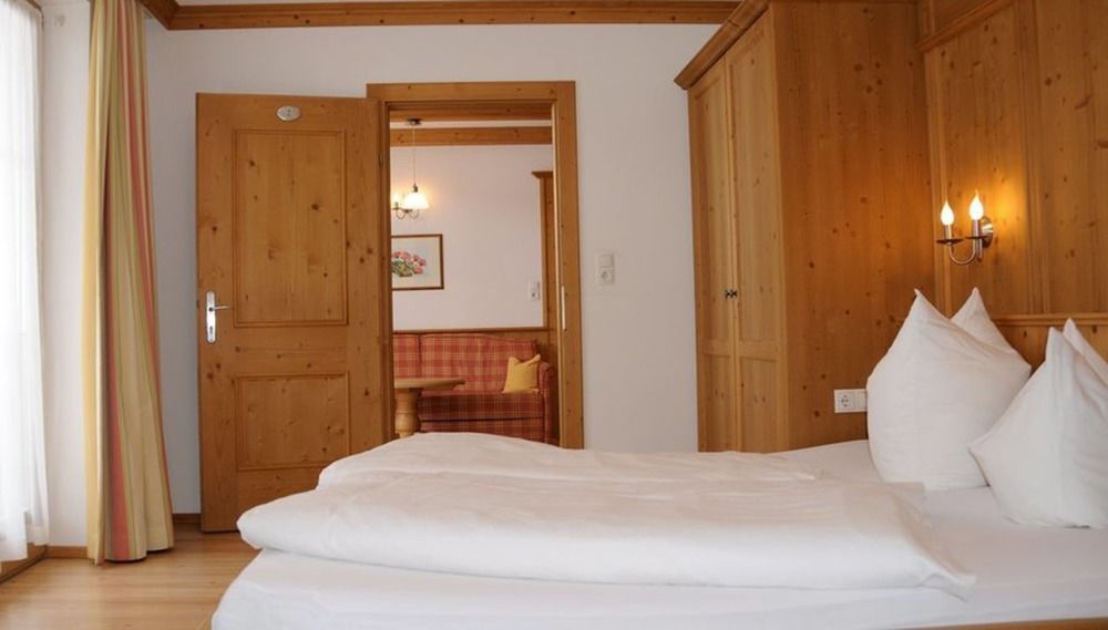 Das Gaestehaus Schneider Am Dorfplatz Alpbach Eksteriør billede