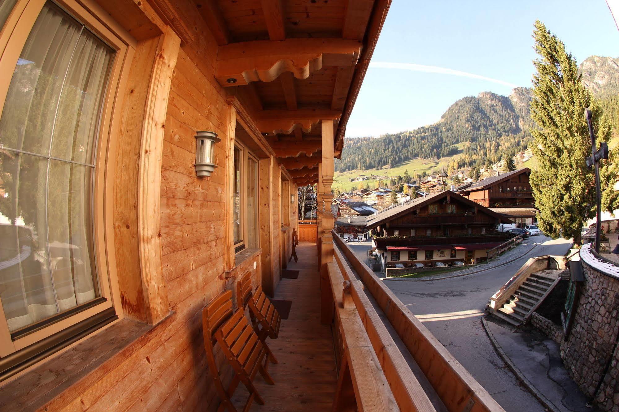 Das Gaestehaus Schneider Am Dorfplatz Alpbach Eksteriør billede