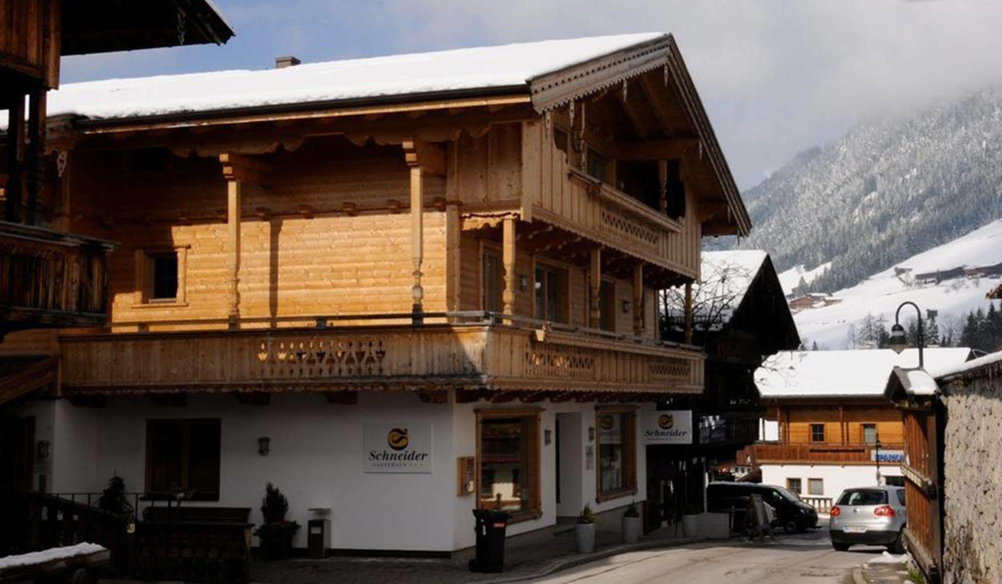 Das Gaestehaus Schneider Am Dorfplatz Alpbach Eksteriør billede