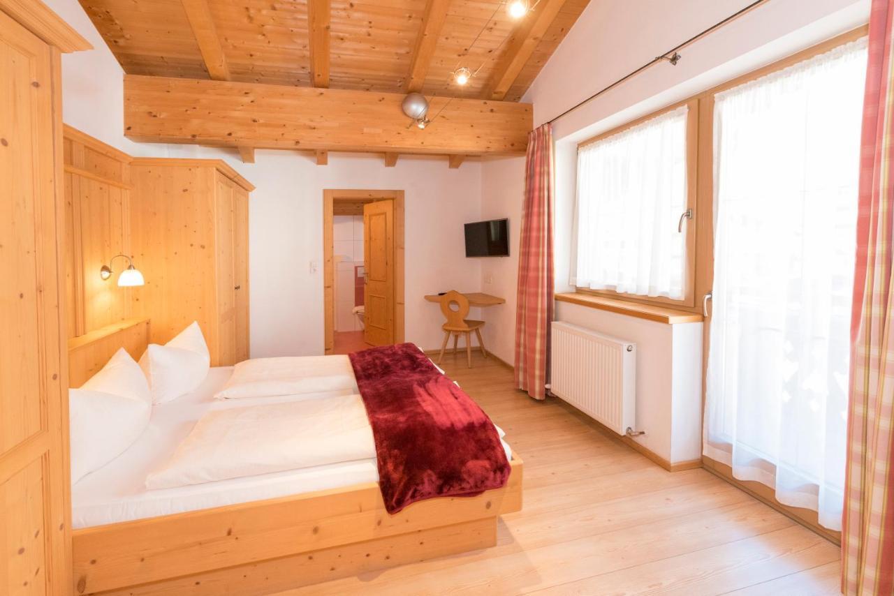 Das Gaestehaus Schneider Am Dorfplatz Alpbach Eksteriør billede